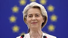 Die Präsidentin der Europäischen Kommission, Ursula von der Leyen, spricht am Donnerstag, 18. Juli 2024, vor dem Plenum des Europäischen Parlaments in Straßburg.