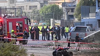 Izraeli rendőrök és tűzoltók Madzsdel Samszban