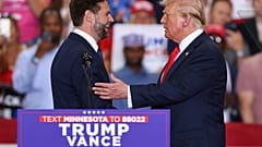 Cumhuriyetçi başkan adayı Donald Trump ve Cumhuriyetçi başkan yardımcısı adayı JD Vance, St. Cloud, Minnesota, 27 Temmuz 2024 