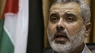 Ismail Haniyeh s'exprime lors d'une conférence de presse dans la ville de Gaza, le vendredi 15 juin 2007.
