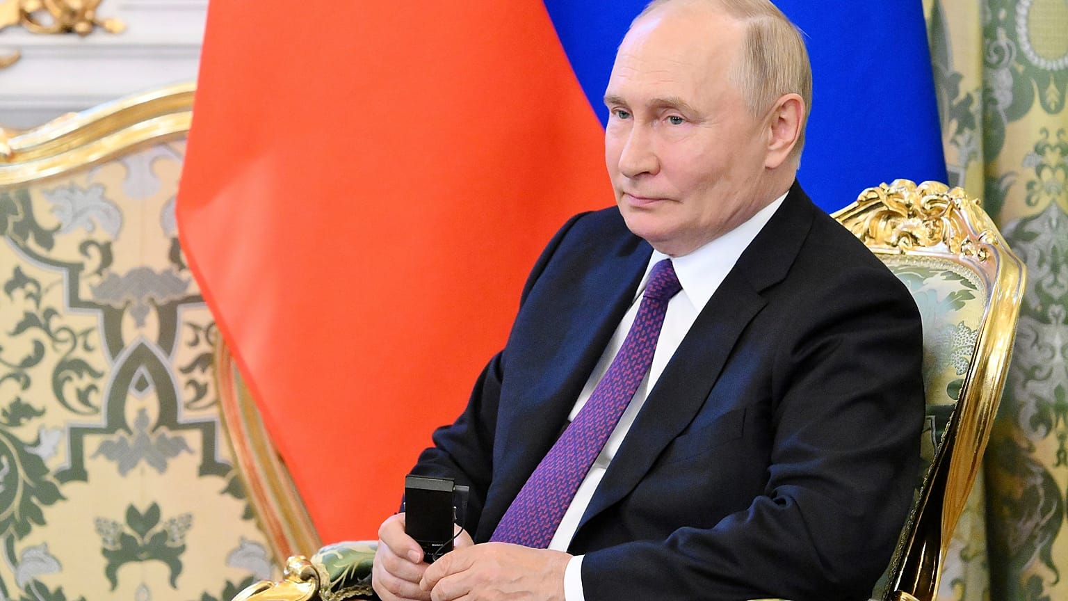 Russlands autoritäre Staatspräsident Wladimir Putin will seinen Angriffskrieg in der Ukraine nicht beenden, obwohl der Krieg bereits seit mehr als zwei Jahren andauert.