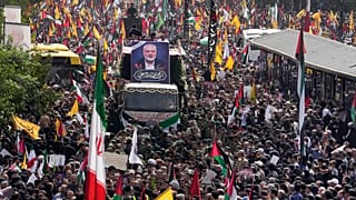 Iszmail Hanije temetési menete Teheránban 2024. augusztus 1-jén