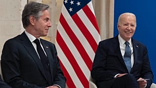 ABD Dışişleri Bakanı Blinken (solda) ve ABD Başkanı Biden