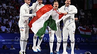  Andrásfi Tibor, Koch Máté, Nagy  Dávid és Siklósi Gergely ünnepel az olimpia férfi párbajtőr csapatversenyének döntője után 