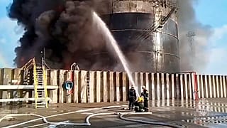 Атака на нефтехранилище в Ростовской области, недавнее фото