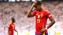 Lamine Yamal, 2024 Avrupa Şampiyonası'nda gol atan en genç oyuncu olmuştu.