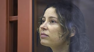 Die amerikanisch-russische Doppelbürgerin Xenia Chawana wurde am Donnerstag von einem russischen Gericht des Hochverrats für schuldig befunden: