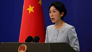 Die Sprecherin des chinesischen Außenministeriums, Mao Ning, spricht während einer Pressekonferenz im Außenministerium in Peking, Montag, 19. August 2024.