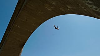 Fshaj köprüsünden büyük atlayış