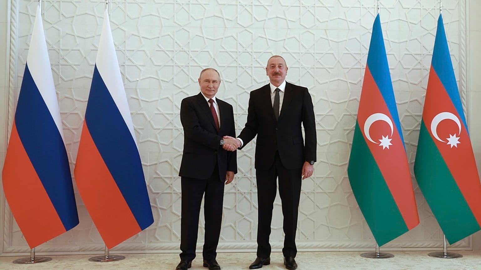 Rusya Devlet Başkanı Vladimir Putin ve Azerbaycan Cumhurbaşkanı İlham Aliyev, Bakü, 19 Ağustos 2024.