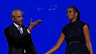 Экс-президент США Барак Обама и его супруга Мишель