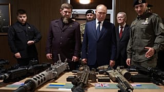 Rusya Devlet Başkanı Vladimir Putin 13 yıl sonra ilk kez Çeçenistan Cumhuriyeti'ni ziyaret etti.