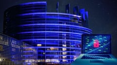 Event Illuminations : EP building and a computer.