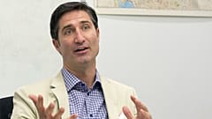 File photo. Taco Bell CEO Brian Niccol speaks during an interview at The Associated Press in New York. 9 June 2015.