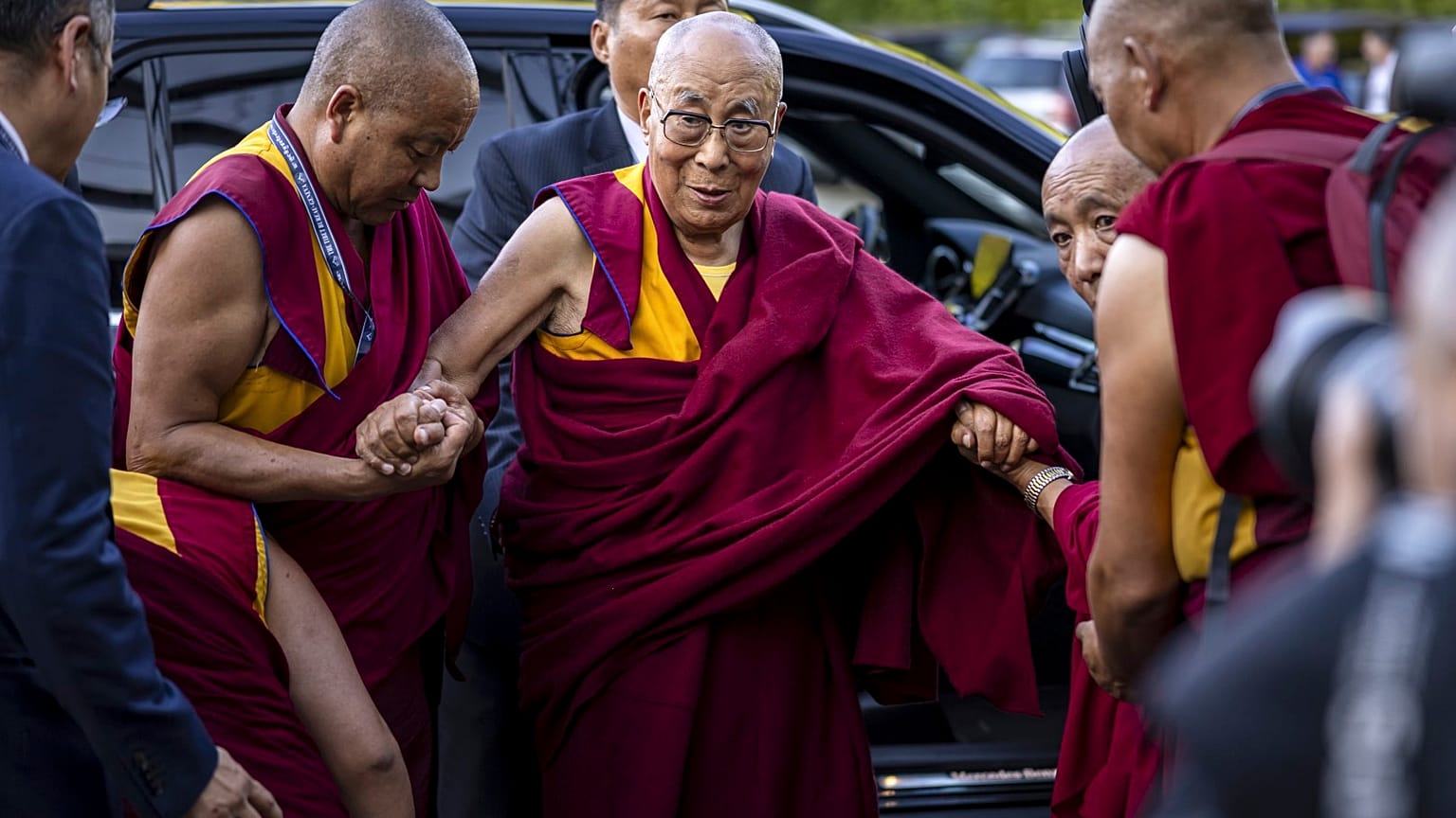 Dalai Lama visita Zurique