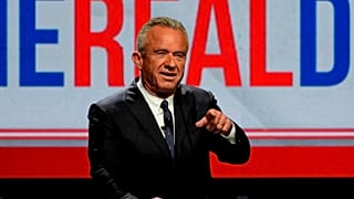 Bağımsız başkan adayı Robert F. Kennedy Jr., bir kampanya etkinliğinde konuşuyor.