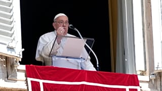 Papa Francis Pazar ayini konuşmasını gerçekleştiriyor, Aziz Petrus Meydanı, Vatikan, 25 Ağustos 2024.