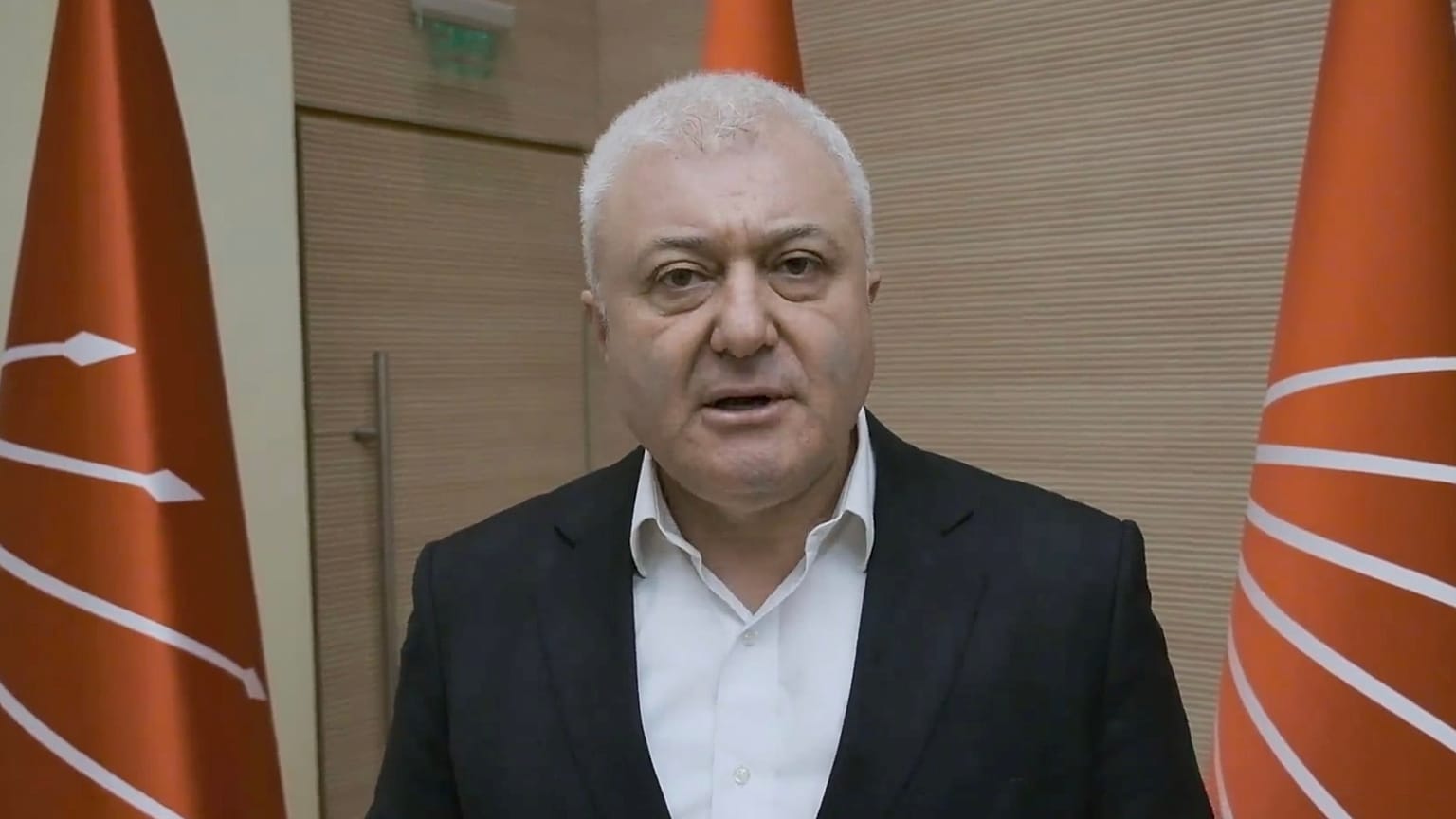 CHP Milletvekili Tuncay Özkan (Ekran görüntüsü, Tuncay Özkan'ın sosyal medya hesabından alınmıştır)