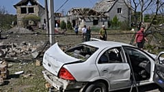 Les conséquences d'une frappe russe dans le sud de l'Ukraine, lundi 26 août.