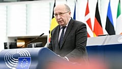 Andrius Kubilius addresses the European Parliament in February 2024