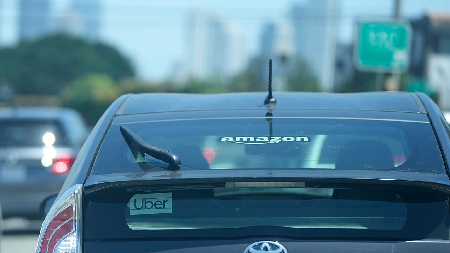La empresa Uber ha sido multada en Países Bajos.