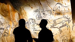 Riproduzione a grandezza reale della Grotte Chauvet, nel Vallon Pont d'Arc, Francia, 6 marzo 2015. 