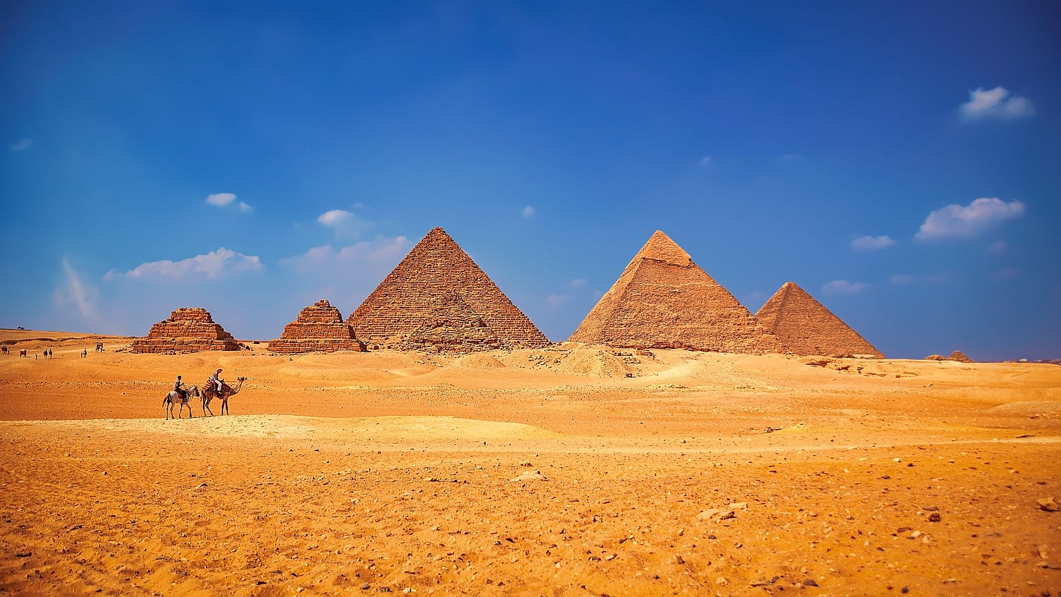 اهرام ثلاثه مصر
