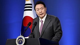 Güney Kore Devlet Başkanı Yoon Suk Yeol, sıkıyönetim kararı nedeniyle özür dilemişti