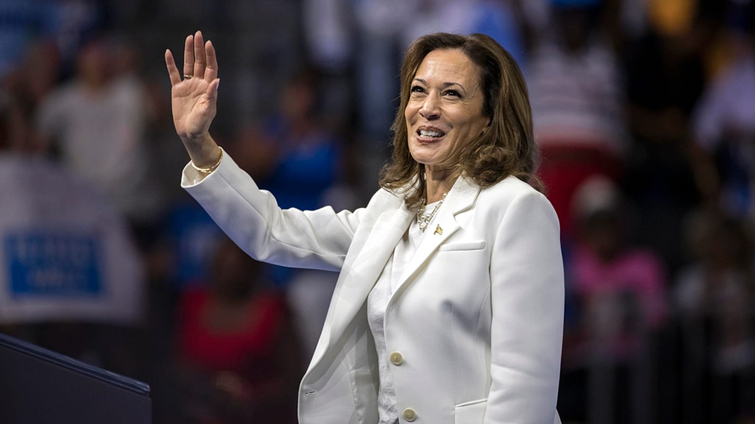 La candidata democratica alla Casa Bianca e attuale vicepresidente degli Stati Uniti Kamala Harris