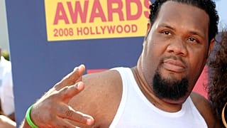 DJ Fatman Scoop, Los Angeles'taki Paramount Pictures Studio Lot'ta düzenlenen 2008 MTV Video Müzik Ödülleri'nde poz veriyor, 7 Eylül 2008.
