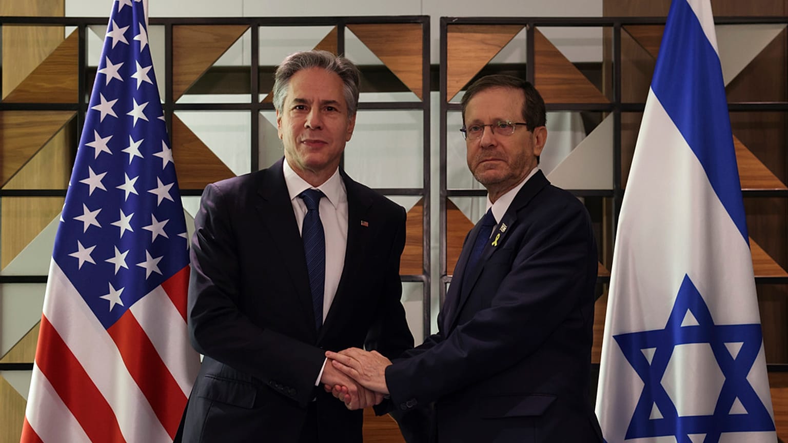 İsrail Cumhurbaşkanı Isaac Herzog, Tel Aviv'de ABD Dışişleri Bakanı Antony Blinken'ı ağırladı, 19 Ağustos 2024