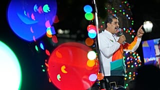 Devlet Başkanı Nicolas Maduro Caracas, Venezuela'da destekçilerine sesleniyor, 3 Aralık 2023.