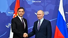 Aleksandar Vulin és Vlagyimir Putyin Vlagyivosztokban