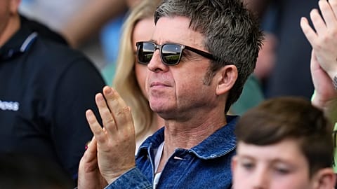 Noel Gallagher’s ‘grumpy middle-aged man’ portrait to be added to National Portrait Gallery 