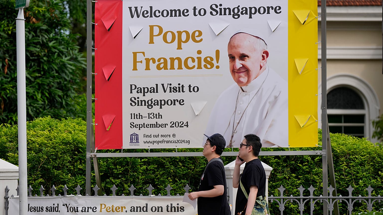 Papst Franziskus reiste von Timor-Leste, einem Land mit hoher Armut und Arbeitslosigkeit, in die Finanzmetropole und eine der reichsten Nationen der Welt.