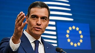 Pedro Sánchez felszólította az Európai Bizottságot, hogy "gondolja át" a Kínában gyártott elektromos autókra kivetett vámokat.