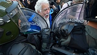 Les retraités manifestent en Argentine pour l'augmentation des pensions.