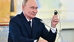 Rusya Devlet Başkanı Vladimir Putin, St. Petersburg'da düzenlenen BRICS Ülkeleri Güvenlikten Sorumlu Yüksek Temsilcileri Toplantısı'nda, 12 Eylül 2024.