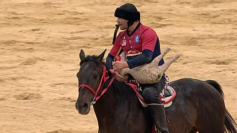Joueur de kokpar de l'équipe américaine battue par le Kazakhstan