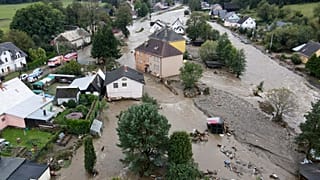 Vue des maisons inondées à Jesenik, en République tchèque, le dimanche 15 septembre 2024.