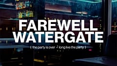 Berlin'in ünlü gece kulübü Watergate 22 yıl sonra kapılarını kapatıyor. Fotoğrafta "Elveda Watergate" yazıyor