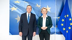 Ursula von der Leyen, Presidente da Comissão Europeia, recebeu Mario Draghi