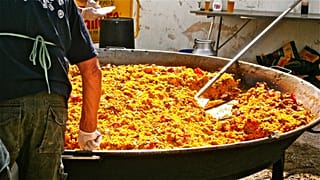Here's the ultimate traditional paella recipe