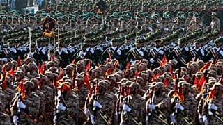 أفراد من الحرس الثوري الإيراني في ضواحي طهران، السبت 21 أيلول 2024.