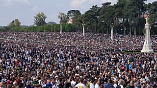 Santuário de Fátima acolhe milhares de peregrinos