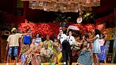 Imagen del elenco de 'The Book of Mormon' durante su actuación.