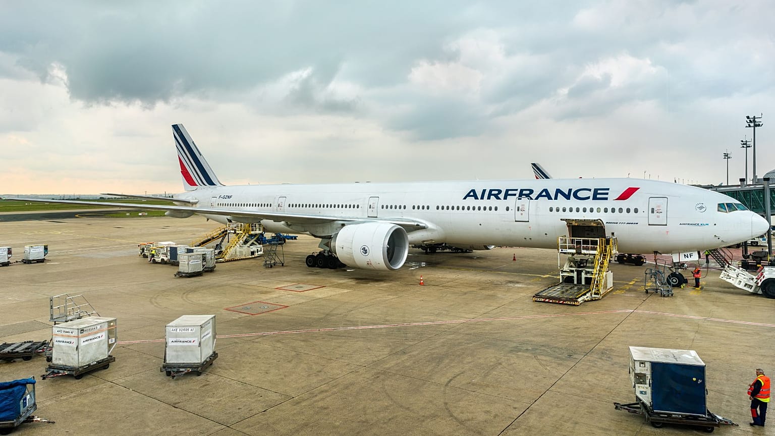 Air France supprime progressivement les repas gratuits sur certains vols.