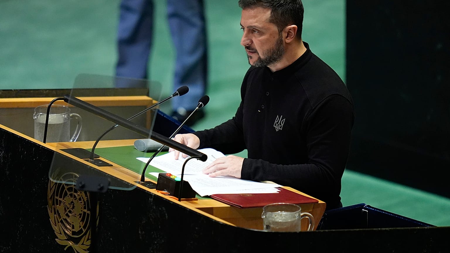 Zelenszkij a pulpituson az ENSZ Közgyűlésén