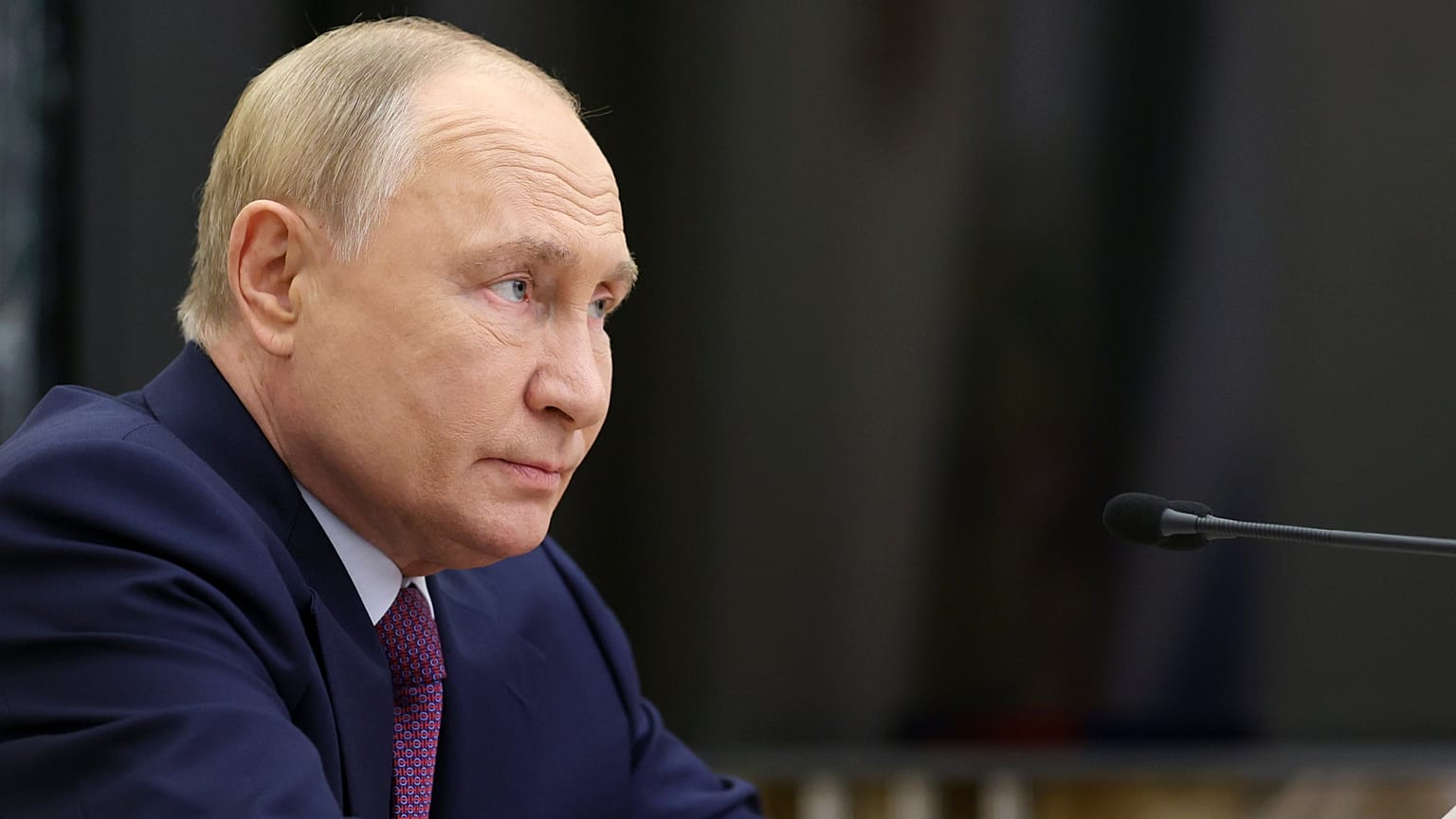 El presidente ruso, Vladimir Putin, en la reunión del Consejo de Seguridad sobre la disuasión nuclear en el Kremlin en Moscú, Rusia, el 25 de septiembre de 2024.