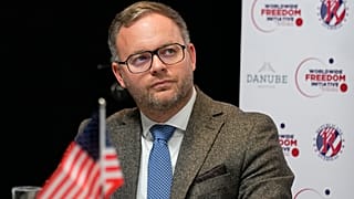 Macaristan Başbakanı Viktor Orban'ın siyasi danışmanı Balazs Orban, Paris'te düzenlenen Küresel Özgürlük İnisiyatifi etkinliğinde, 10 Kasım 2023